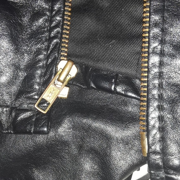 Vintage Leather jacket - Picture 6 of 7